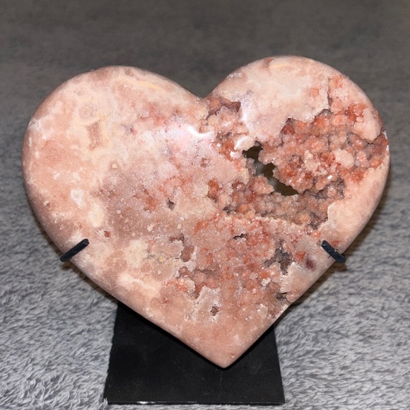Druzy Pink Amethyst Heart Crystal - Picture 6 of 6
